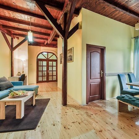 Dumalux Apartment 수보티차 외부 사진