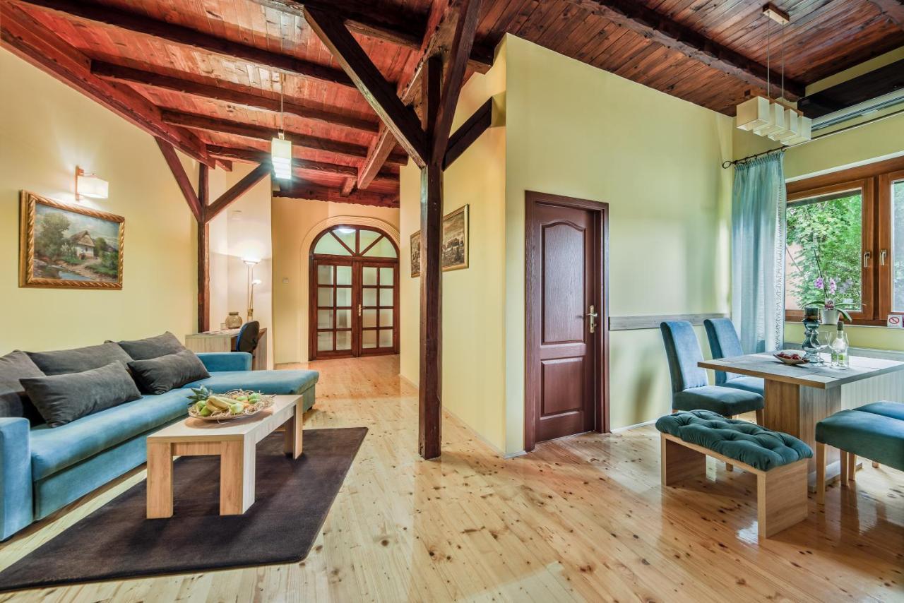 Dumalux Apartment 수보티차 외부 사진